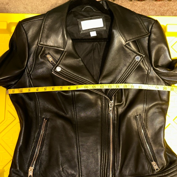 Michael Kors Black Soft Leather Moto Jacket size Large worn once EUC - Picture 6 of 7